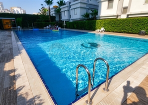 Apartment mit 3+1 Grundriss im Stadtteil Yesilbahce von Antalya 