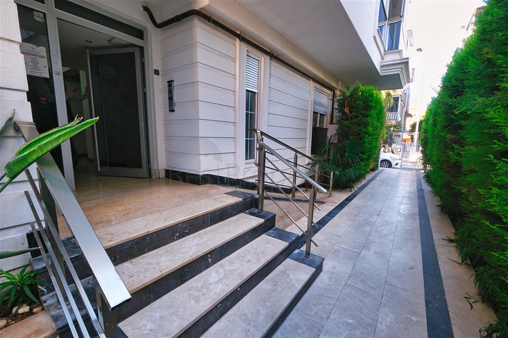 2+1 Wohnung im Wohnbezirk Altynkum - Antalya 