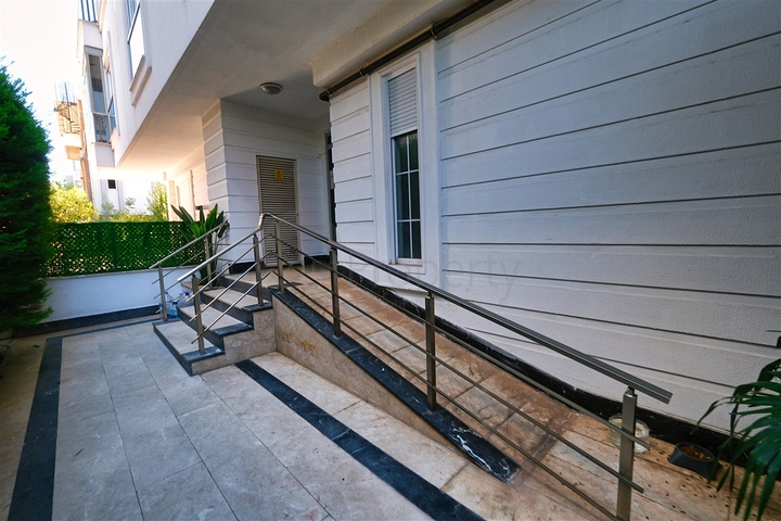 2+1 Wohnung im Wohnbezirk Altynkum - Antalya 