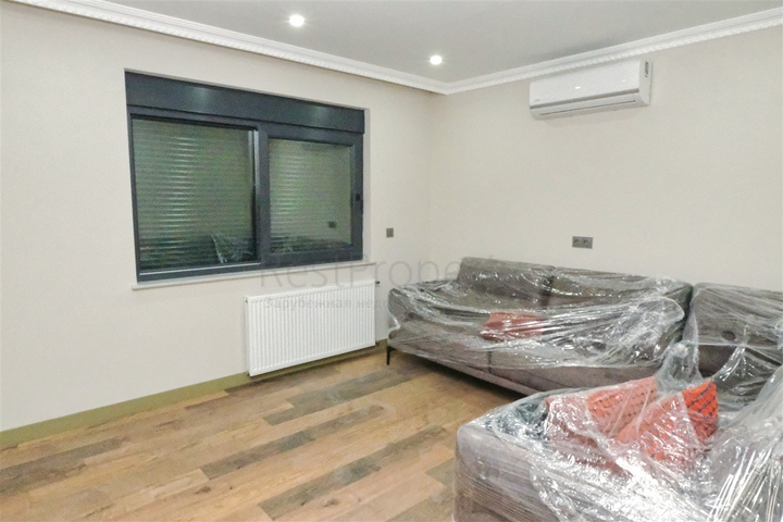 Villa mit 7+1 Grundriss in der Wohngegend Aydinlık - Antalya  Villa mit 7+1 Grundriss in der Wohngegend Aydinlık - Antalya
