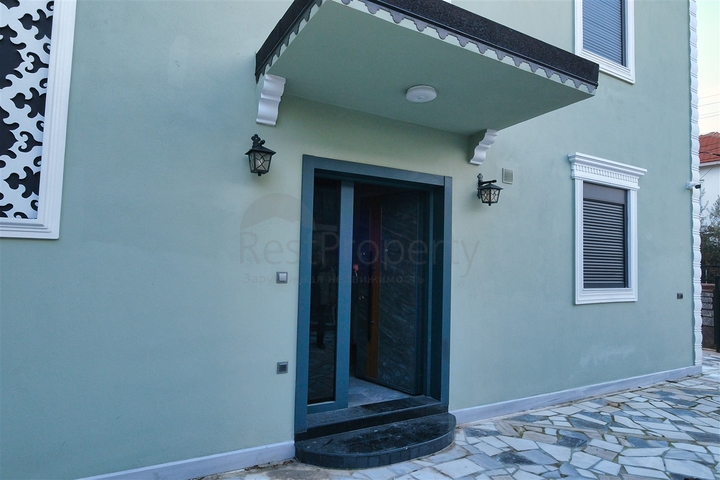 Villa mit 7+1 Grundriss in der Wohngegend Aydinlık - Antalya  Villa mit 7+1 Grundriss in der Wohngegend Aydinlık - Antalya