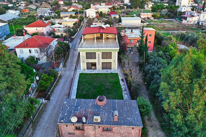 Villa mit 7+1 Grundriss in der Wohngegend Aydinlık - Antalya  Villa mit 7+1 Grundriss in der Wohngegend Aydinlık - Antalya