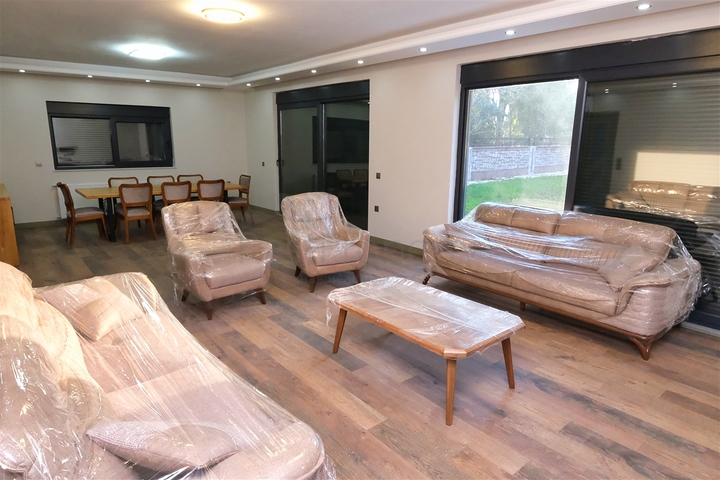 Villa mit 7+1 Grundriss in der Wohngegend Aydinlık - Antalya  Villa mit 7+1 Grundriss in der Wohngegend Aydinlık - Antalya