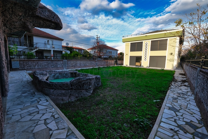 Villa mit 7+1 Grundriss in der Wohngegend Aydinlık - Antalya  Villa mit 7+1 Grundriss in der Wohngegend Aydinlık - Antalya