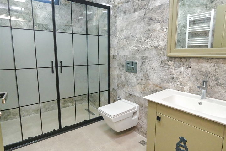 Villa mit 7+1 Grundriss in der Wohngegend Aydinlık - Antalya  Villa mit 7+1 Grundriss in der Wohngegend Aydinlık - Antalya
