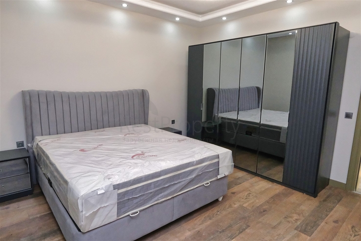 Villa mit 7+1 Grundriss in der Wohngegend Aydinlık - Antalya  Villa mit 7+1 Grundriss in der Wohngegend Aydinlık - Antalya