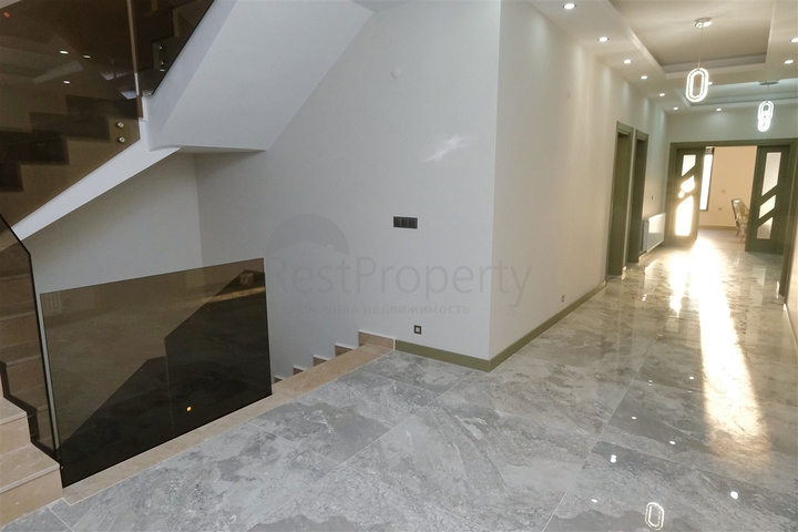 Villa mit 7+1 Grundriss in der Wohngegend Aydinlık - Antalya  Villa mit 7+1 Grundriss in der Wohngegend Aydinlık - Antalya