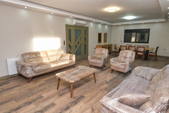 Villa mit 7+1 Grundriss in der Wohngegend Aydinlık - Antalya  Villa mit 7+1 Grundriss in der Wohngegend Aydinlık - Antalya