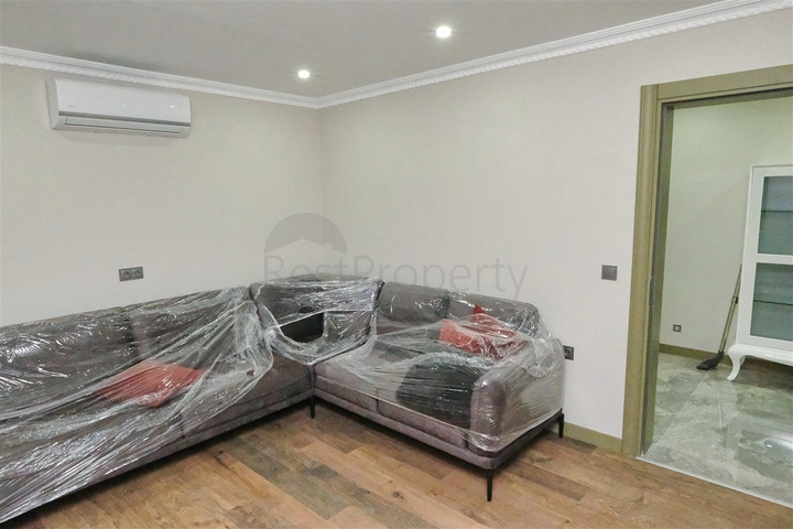 Villa mit 7+1 Grundriss in der Wohngegend Aydinlık - Antalya  Villa mit 7+1 Grundriss in der Wohngegend Aydinlık - Antalya