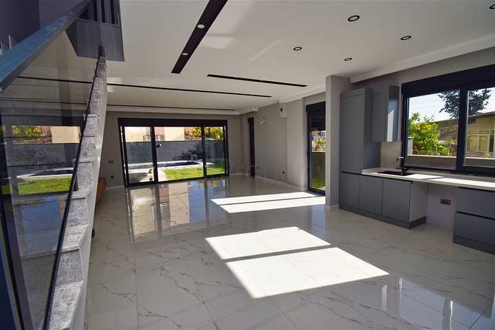 3+1-Villa im Stadtteil Ermenek - Antalya 