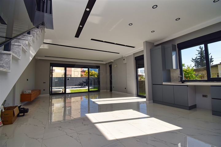 3+1-Villa im Stadtteil Ermenek - Antalya 