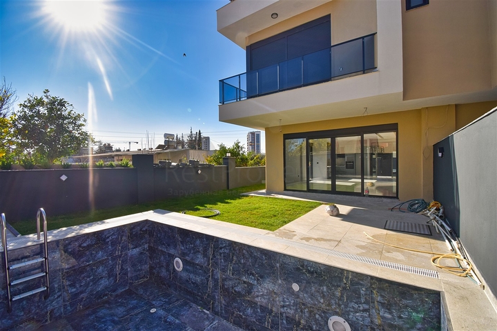 3+1-Villa im Stadtteil Ermenek - Antalya 