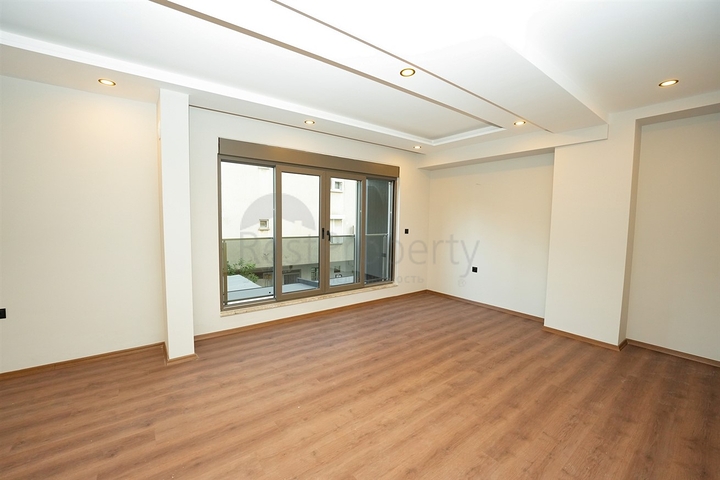 3+1 Wohnung in der Wohngegend von Zerdalik - Antalya 