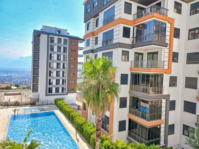 Apartment mit 3+1 Grundriss im Stadtteil Kepez - Antalya 