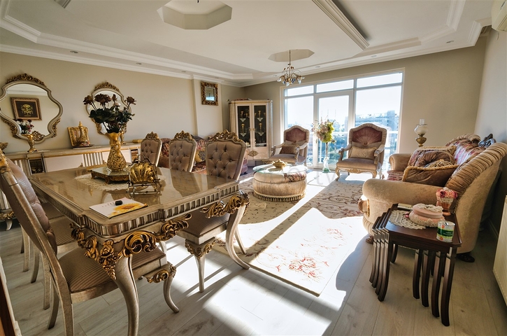 Wohnung 4+2 Duplex im Wohnbezirk Siteler - Antalya 