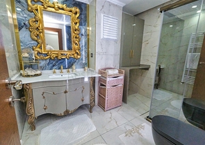 Wohnung 4+2 Duplex im Wohnbezirk Siteler - Antalya 