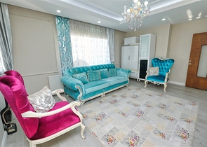 Wohnung 4+2 Duplex im Wohnbezirk Siteler - Antalya 