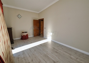 Wohnung 4+2 Duplex im Wohnbezirk Siteler - Antalya 