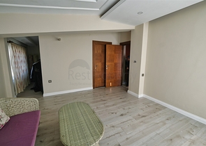 Wohnung 4+2 Duplex im Wohnbezirk Siteler - Antalya 