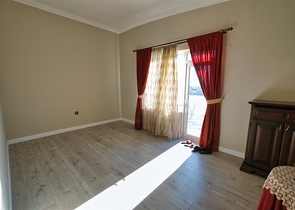 Wohnung 4+2 Duplex im Wohnbezirk Siteler - Antalya 