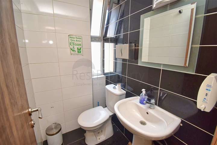 Zum Verkauf steht ein Verkaufsraum in Konyaalti - Antalya zur Verfügung 