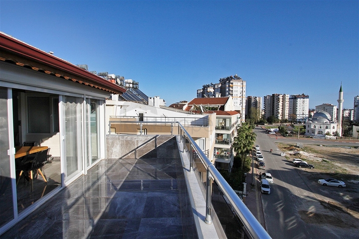 Wohnung 5+2 Duplex in der Wohngegend Çaglayan - Antalya  Wohnung 5+2 Duplex in der Wohngegend Çaglayan - Antalya