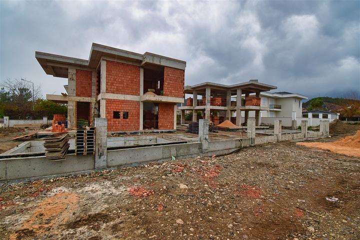 4+1-Villa in der Wohngegend von Çamyuva - Antalya  4+1-Villa in der Wohngegend von Çamyuva - Antalya