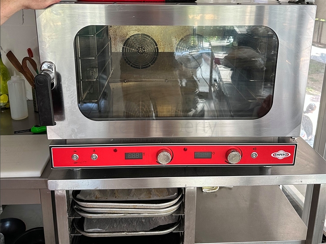 Zum Verkauf steht ein funktionierendes Geschäft, ein Restaurant in Antalya Centra  Zum Verkauf steht ein funktionierendes Geschäft, ein Restaurant in Antalya Centra