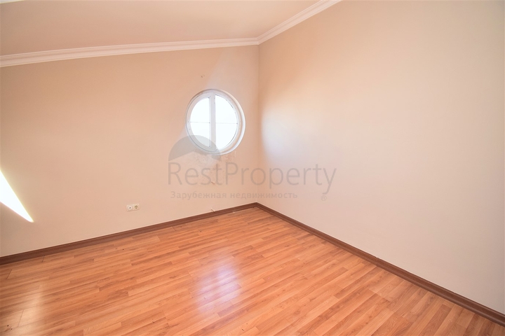 Wohnung 6+1 Duplex im Wohnbezirk Pynarbaşı - Antalya 