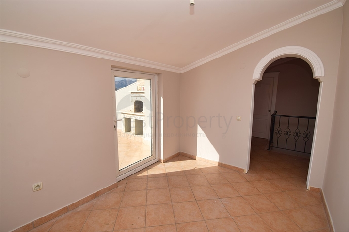 Wohnung 6+1 Duplex im Wohnbezirk Pynarbaşı - Antalya 