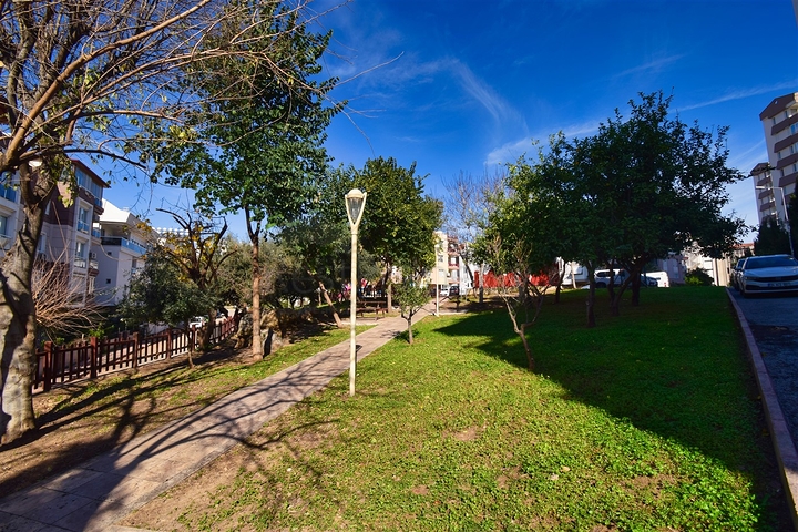 Wohnung 6+1 Duplex im Wohnbezirk Pynarbaşı - Antalya 