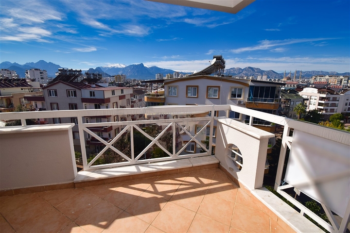 Wohnung 6+1 Duplex im Wohnbezirk Pynarbaşı - Antalya 