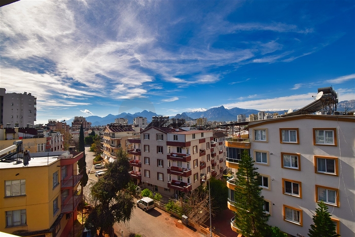 Wohnung 6+1 Duplex im Wohnbezirk Pynarbaşı - Antalya 