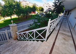 Wohnung 6+1 Duplex im Wohnbezirk Pynarbaşı - Antalya 