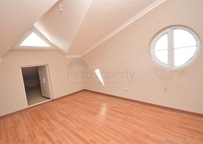 Wohnung 6+1 Duplex im Wohnbezirk Pynarbaşı - Antalya 