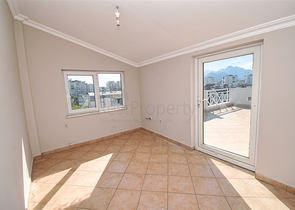 Wohnung 6+1 Duplex im Wohnbezirk Pynarbaşı - Antalya 