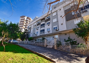Wohnung 6+1 Duplex im Wohnbezirk Pynarbaşı - Antalya 