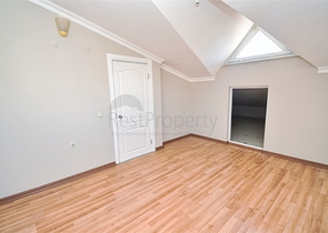 Wohnung 6+1 Duplex im Wohnbezirk Pynarbaşı - Antalya 