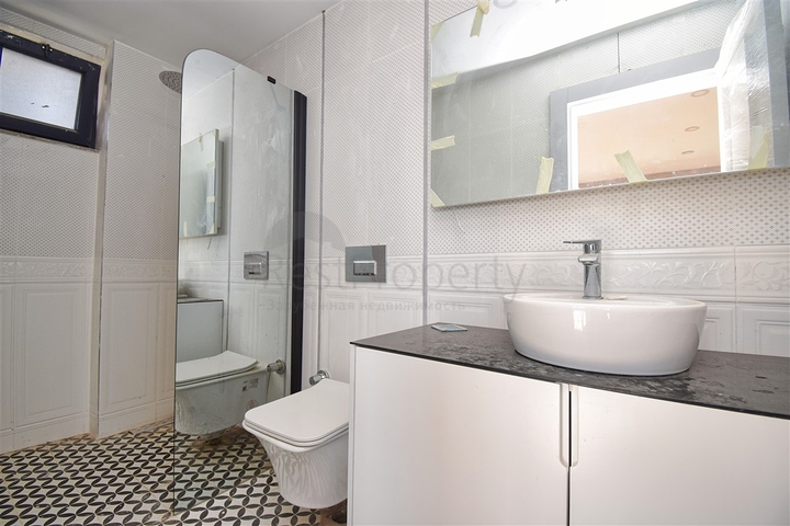 Investitionsprojekt einer 5+1-Villa in der Wohngegend Ermenek - Antalya 