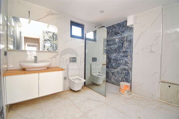 Investitionsprojekt einer 5+1-Villa in der Wohngegend Ermenek - Antalya 