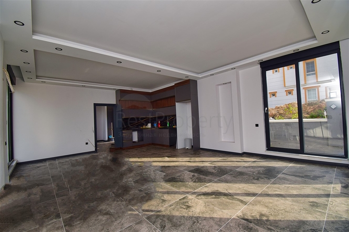 4+1-Villa im Stadtteil Ermenek - Antalya 