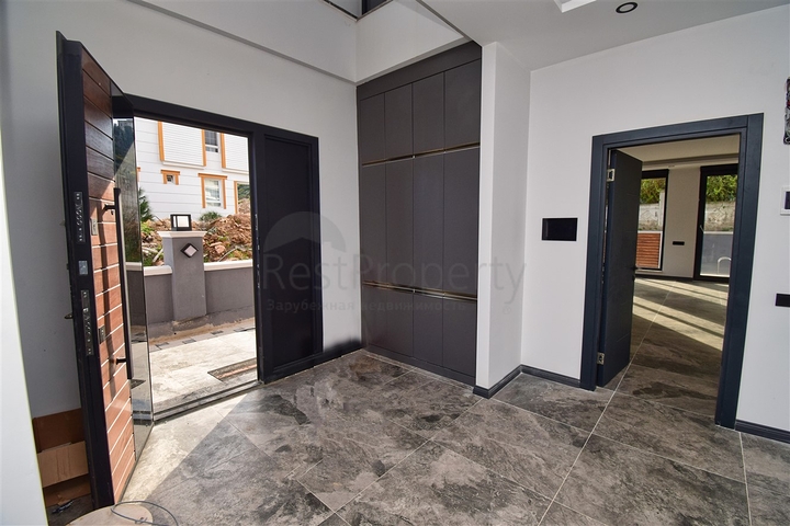 4+1-Villa im Stadtteil Ermenek - Antalya 