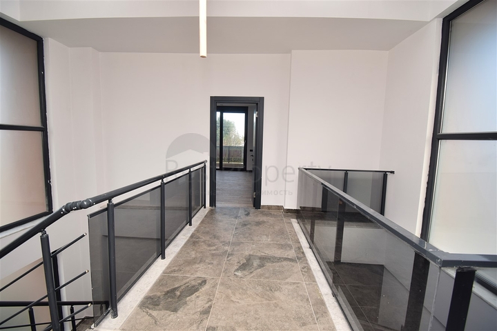 4+1-Villa im Stadtteil Ermenek - Antalya 