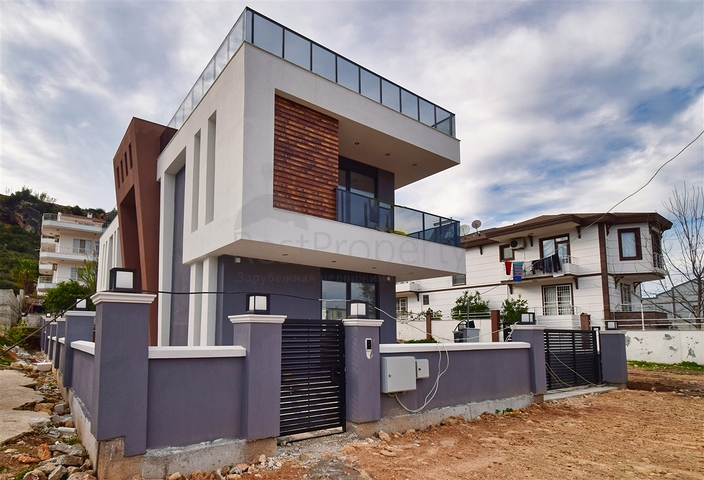 4+1-Villa im Stadtteil Ermenek - Antalya 