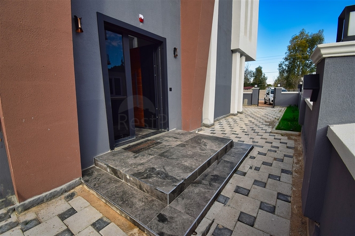 4+1-Villa im Stadtteil Ermenek - Antalya 