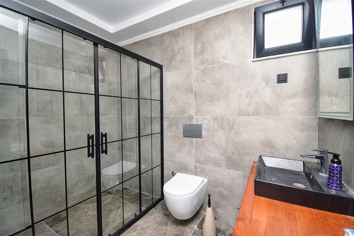 4+1-Villa im Stadtteil Ermenek - Antalya 