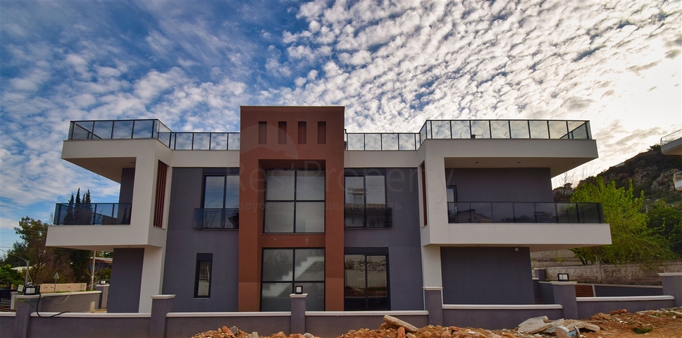 4+1-Villa im Stadtteil Ermenek - Antalya 