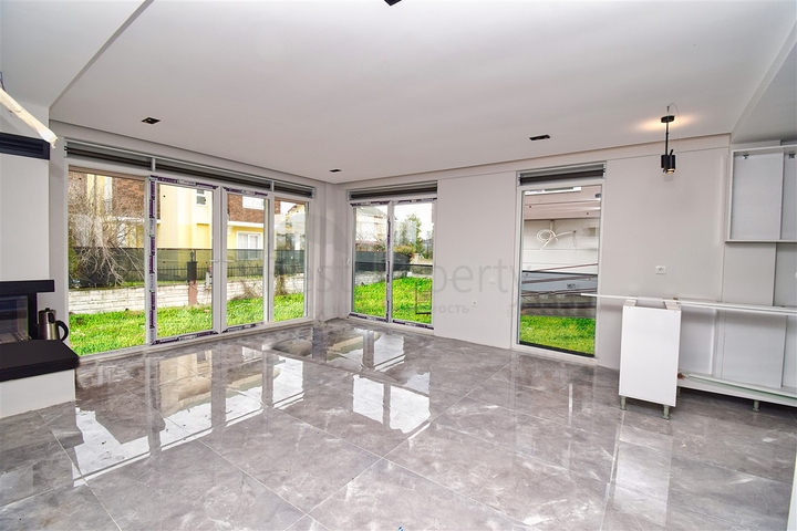 3+1-Villa im Stadtteil Bogazkent - Antalya  3+1-Villa im Stadtteil Bogazkent - Antalya