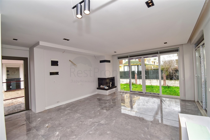 3+1-Villa im Stadtteil Bogazkent - Antalya  3+1-Villa im Stadtteil Bogazkent - Antalya