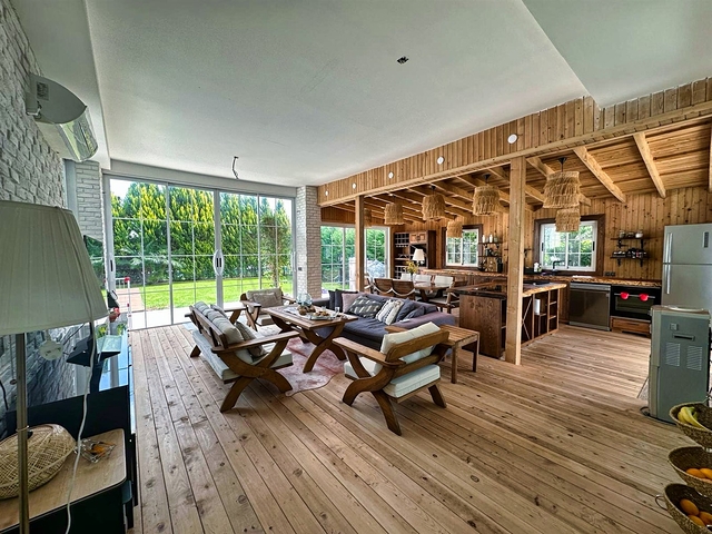 Villa mit 5+1 Grundrissen in der Region Doshemealty - Antalya 